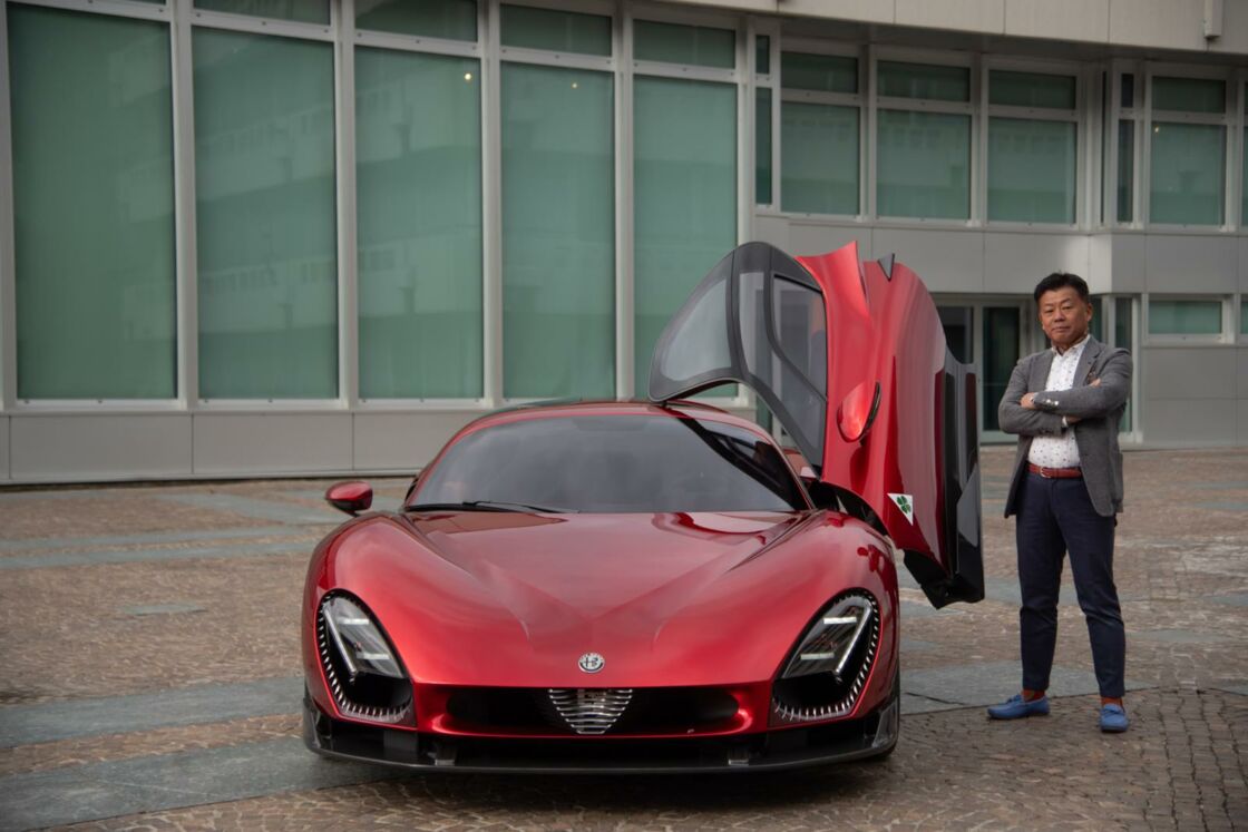 Noriaki Uchino mit Alfa Romeo 33 Stradale