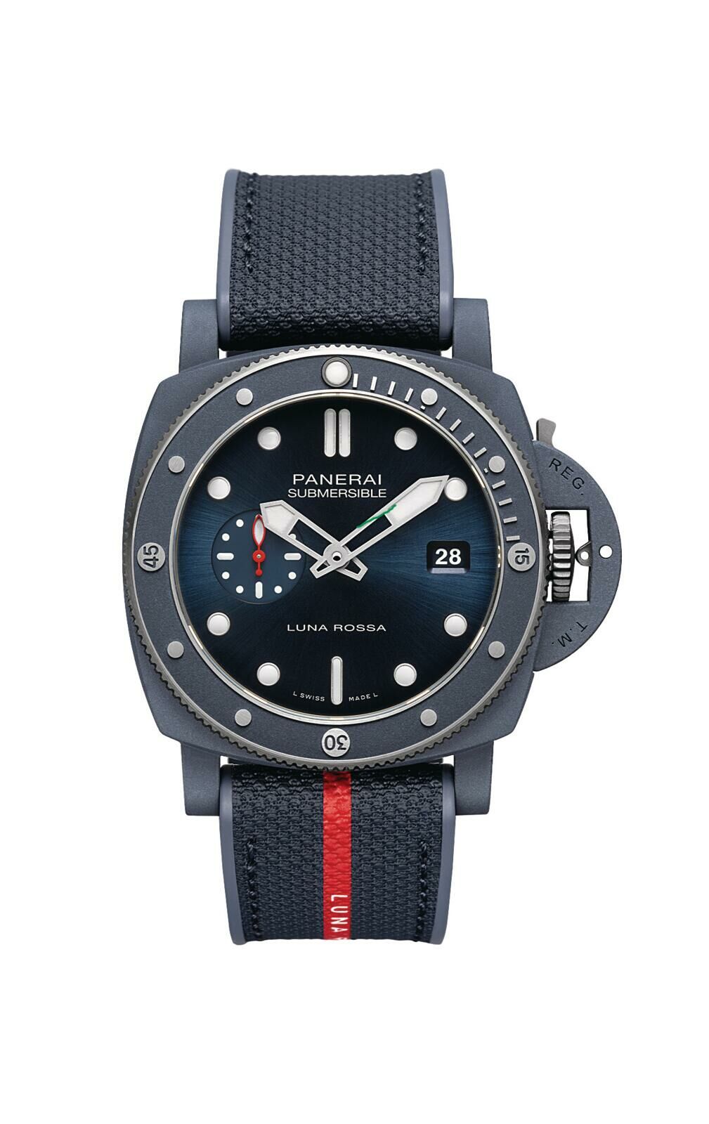 Panerai Submersible QuarantaQuattro Luna Rossa Ti-Ceramitech