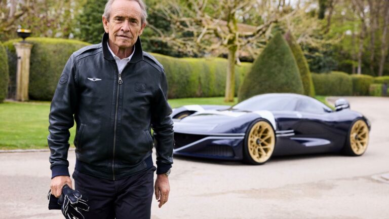 Jacky Ickx und Genesis X Gran Berlinetta Tribute